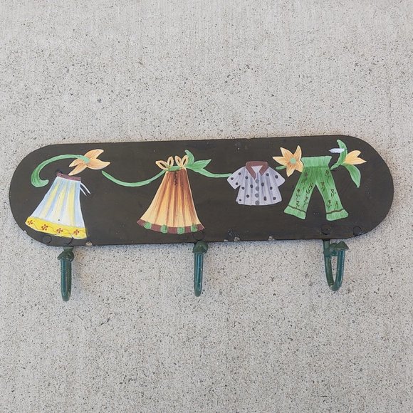 Other - 3 Metal Hooks Wall Mounted Rack Hand Painted Skirt Flower Garden Hanger Keys Hat